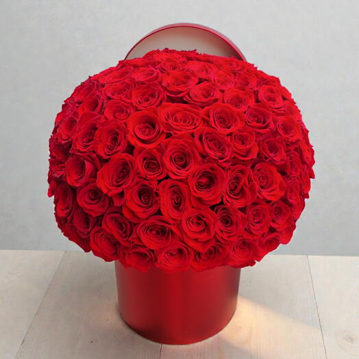 100 Roses Luxury Box