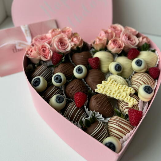 Heart-Shaped Box with Roses   Chocolate Strawberries ️🌹🍓