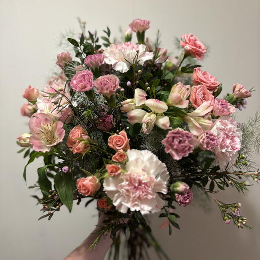 Pastel bouquet 15 flowers