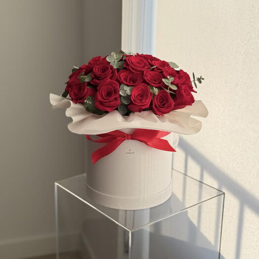 Luxury Red Rose Flower Box