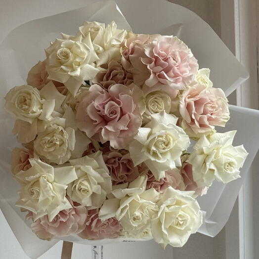 Crème brûlée French roses