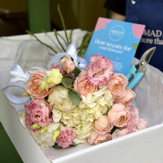 ✂️ Flower Experience Premium Box