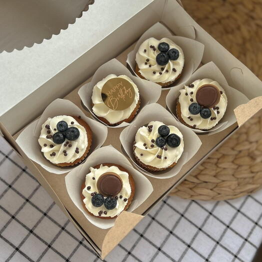 Cupcakes happy