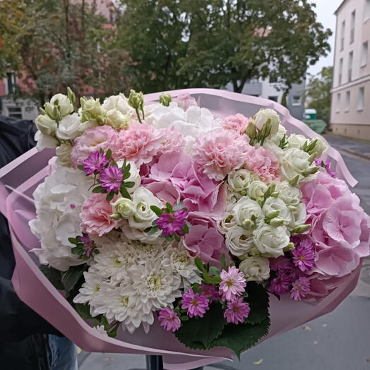 Colorful mixed bouquet 🌸