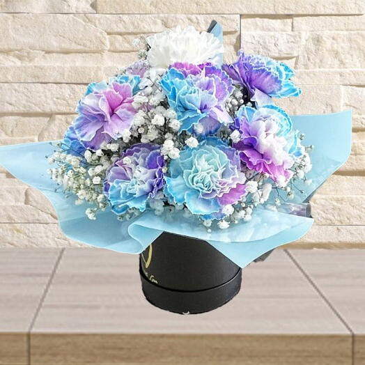 Luxury Flower Box With 11 Blue And Purple Carnations