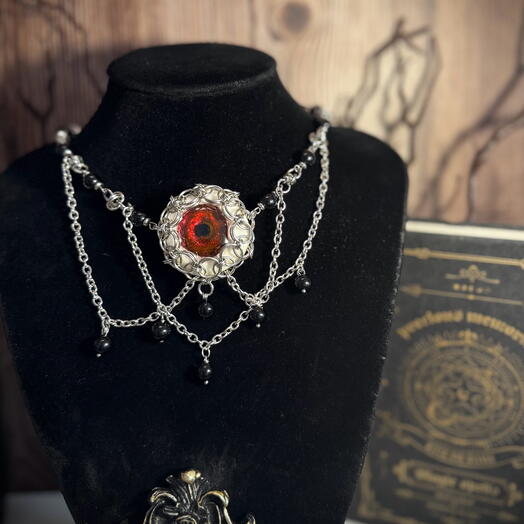 Vampire's Gaze Gothic Necklace