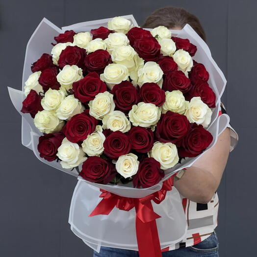 Rosa Red and White