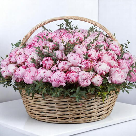 Blush Majesty – 101 Pink Peony Basket