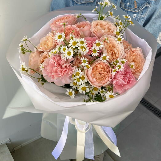 The author's composite bouquet "Tenderness"