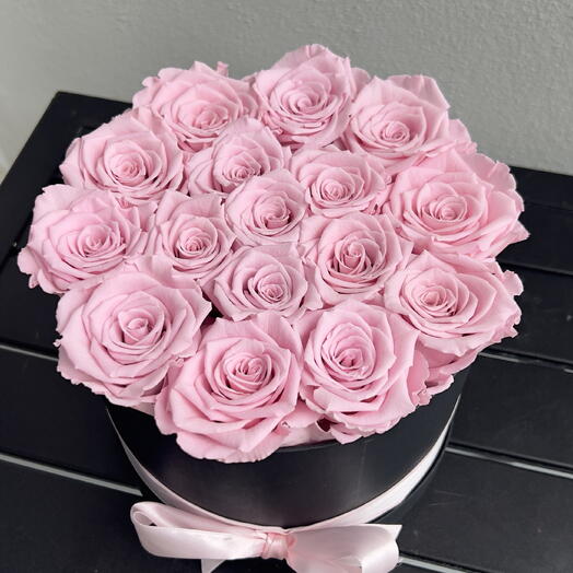 Long lasting pink roses