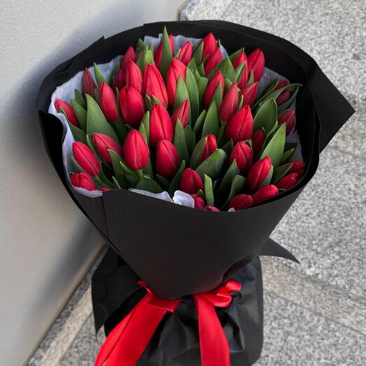 45 Tulip Premium - Red