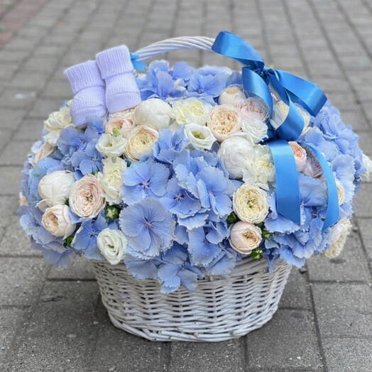 Flower basket  Its a boy💙
