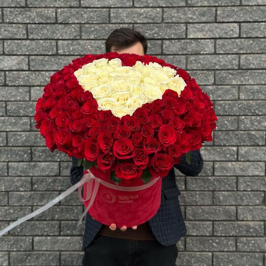 131 Roses in a Box