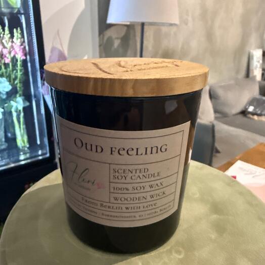 Sensual scented candles with character