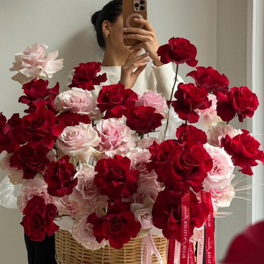 XL basket of French roses