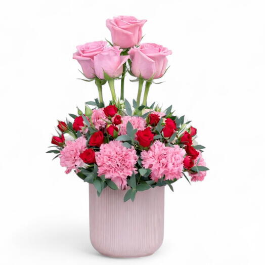 Dreamland _ A Luxurious Flowers Arrangements