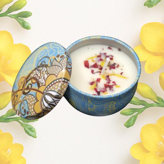 Scented candle "Freesia"