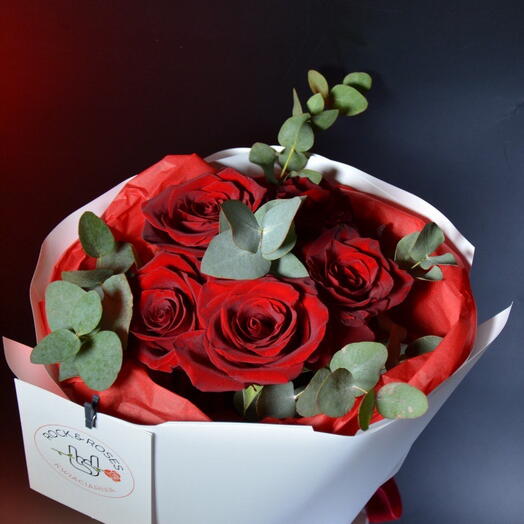 🌹Five words about love 🌹- Roses and eucalyptus