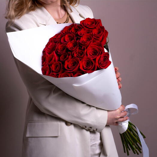2 Dozen classic red roses