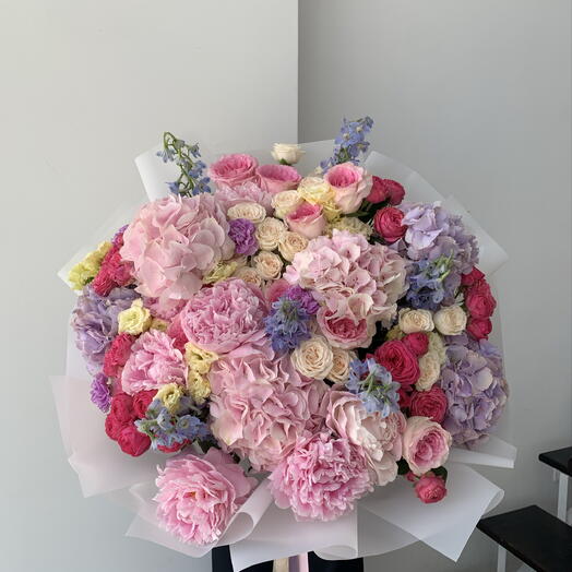 Colourful huge bouquet with hydrangea, roses, eustoma, peonies