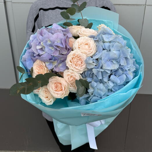 Author's duo bouquet with hydrangea and bush rose