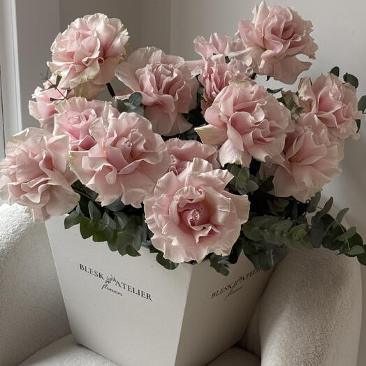 25 French roses
