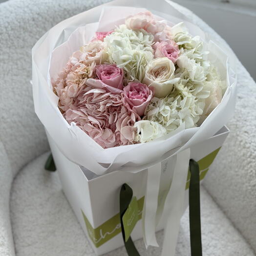 Hydrangea   Rose Bouquet - Soft Mix