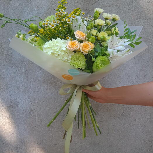 Morning Light Bouquet with lime hydrangea