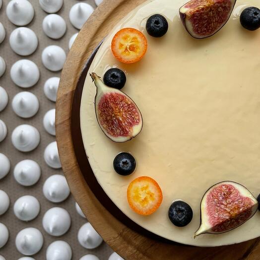 Black currant cheesecake