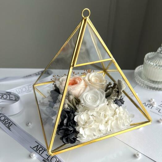 Flower Terrarium "Symphonie-Pyramide"
