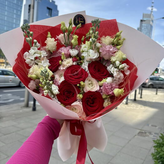 Velvet Mood Bouquet