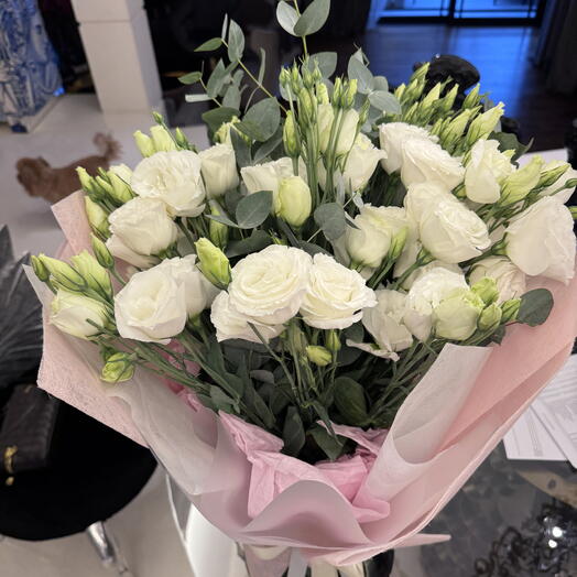 Eustoma bouqet white