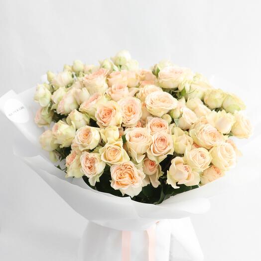 Peach spray roses