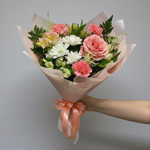 Blush Harmony – Soft Pink   White Bouquet
