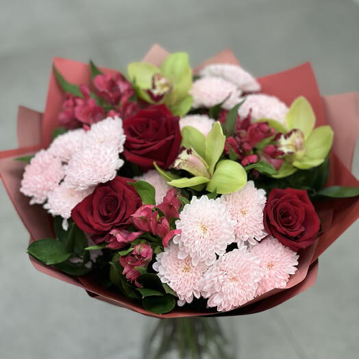 Bouquet with a green orchid