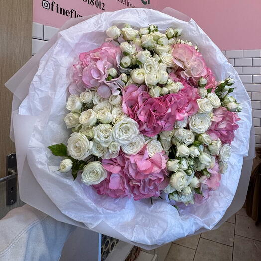 Barbie flower bouquet