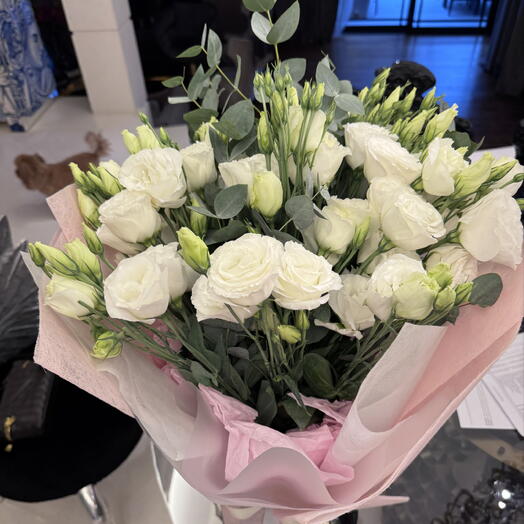 Eustoma bouqet white