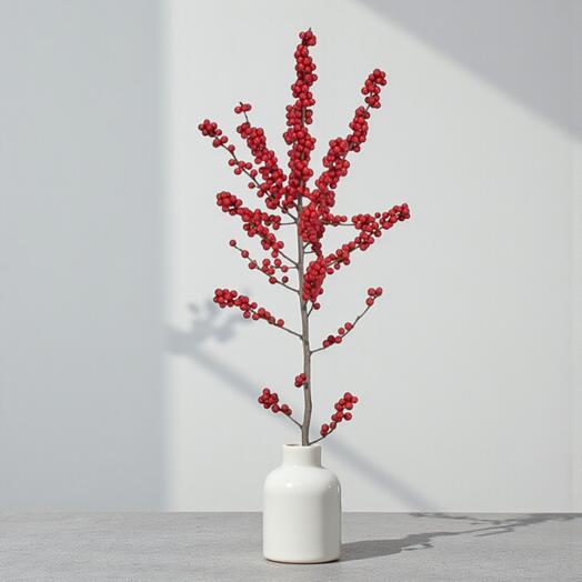 Ilex (Mixed colours), Price is indicated per stem