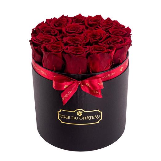 Flowerbox with everlasting roses Rose Du Chateau bestseller