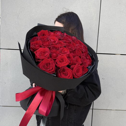 Roża czerwona Red Naomi 41 szt 60 cm