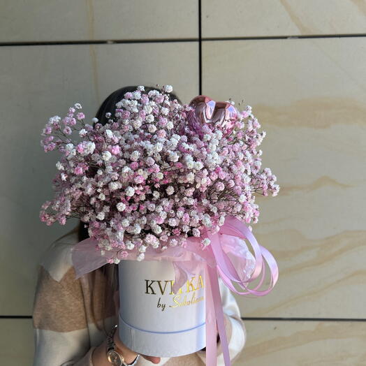 Flowerbox with baby's breath