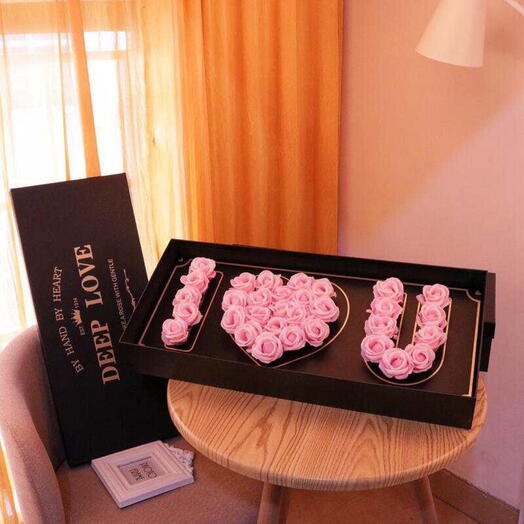 Luxury Rose Box with LED Lights The Perfect rose flowers box Gift