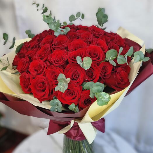 Classic Red Roses Bouquet - 75 Roses