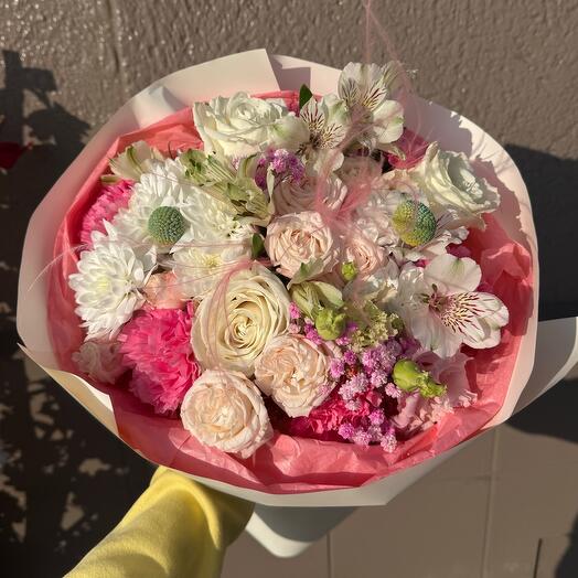 Valentine's Day flower bouquet