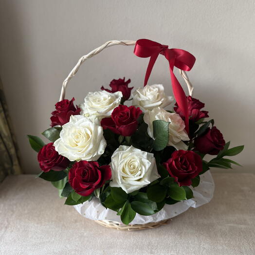 Basket "Charming Bow 🎀"