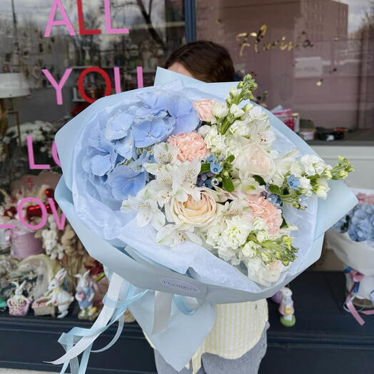 Blue hydrangea mix bouquet