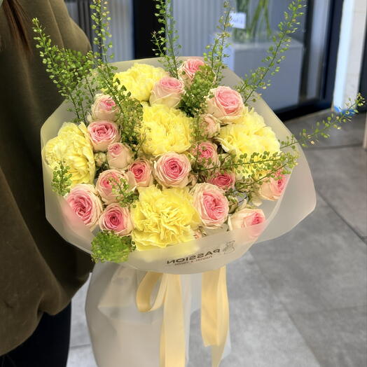Mini yellow