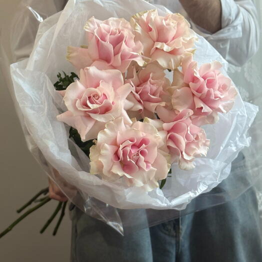 Bouquet 377 [FREE DELIVERY] Ecuadorian rose, Pistacia