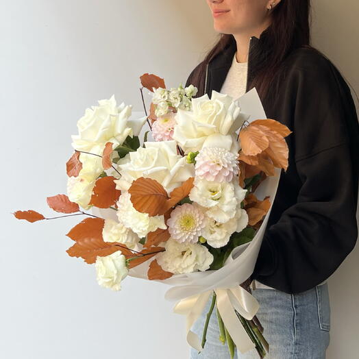 Rose, hydrangea, dahlia, leaf