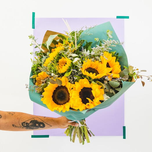 Ramo com 10 girassois- especial de verão